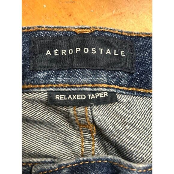 Aeropostale Distressed Medium Wash Relaxed Taper Jeans READ Size 28/32 (8906) - Picture 4 of 10